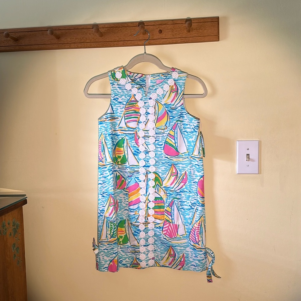 Lilly Pulitzer Girls Shift Dress, size 12 (NWT)